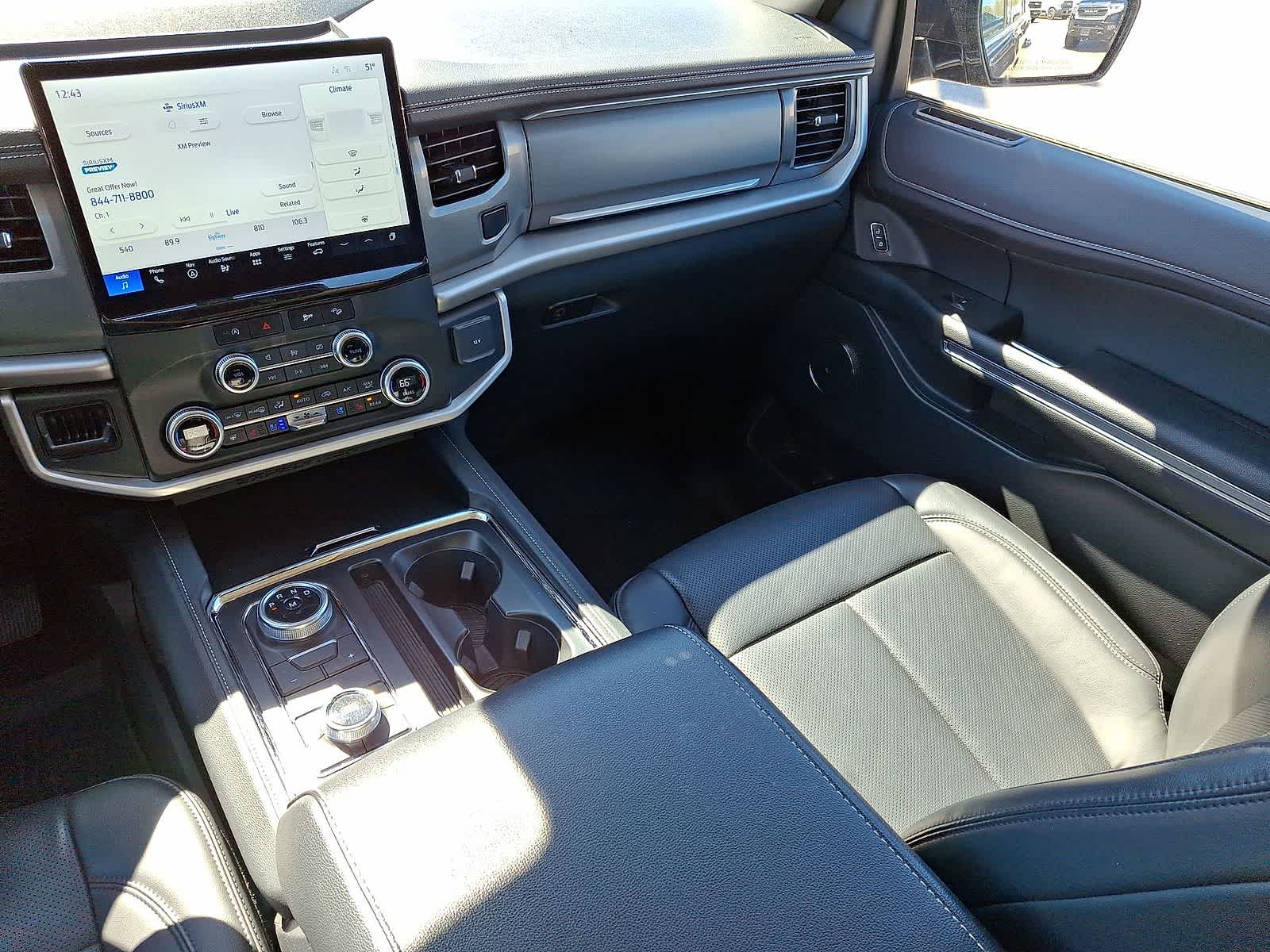 Thumbnail: 2023 Ford Expedition - 12