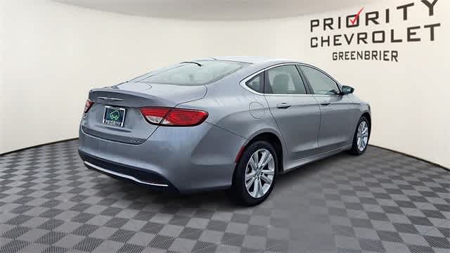 Thumbnail: 2016 Chrysler 200 - 8