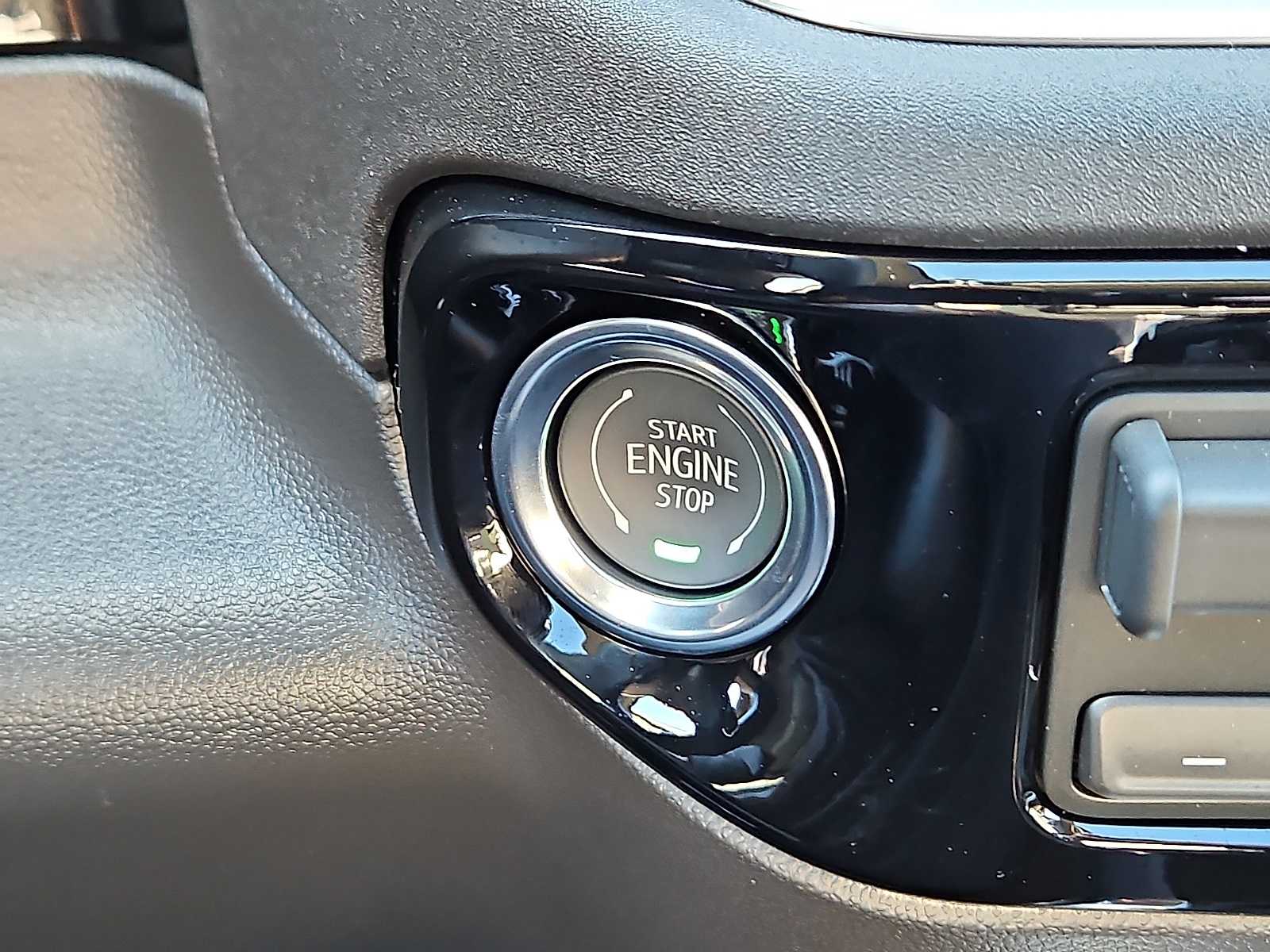 Thumbnail: 2026 Chevrolet Silverado 1500 - 15