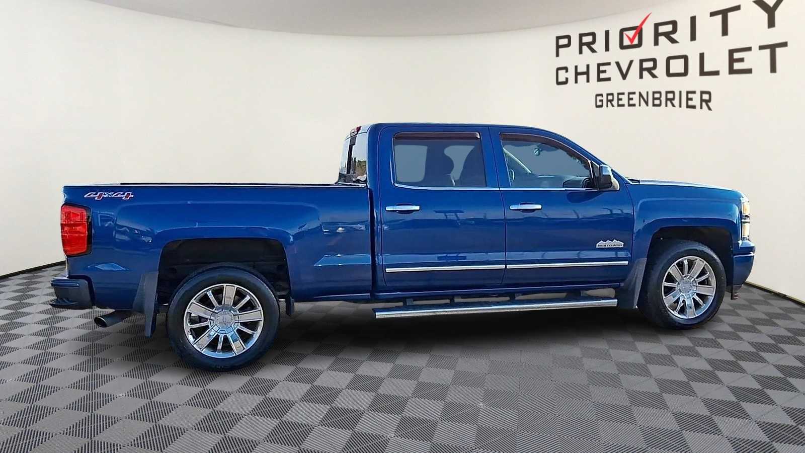 Thumbnail: 2015 Chevrolet Silverado 1500 - 9
