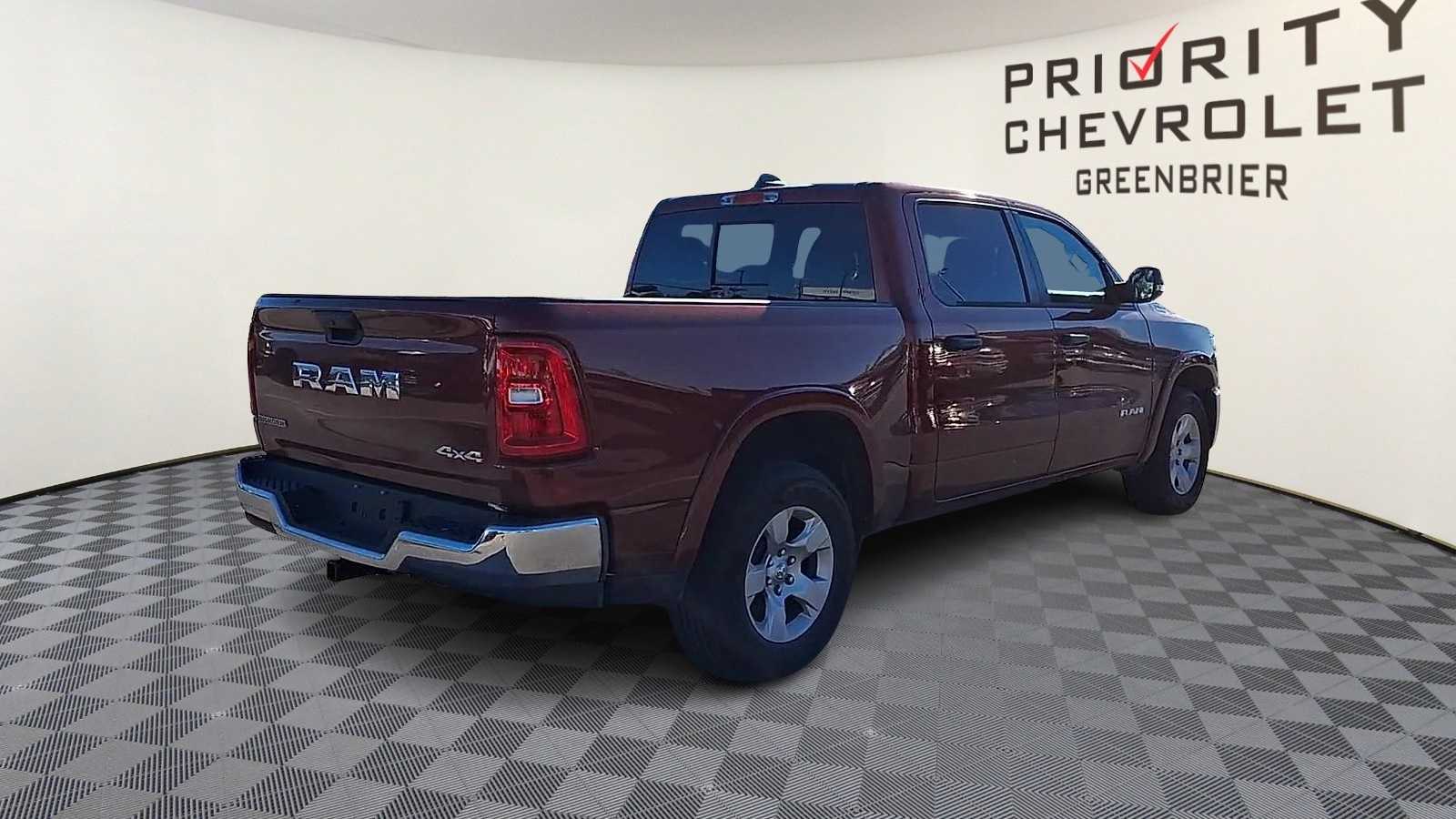 Thumbnail: 2025 RAM 1500 - 8