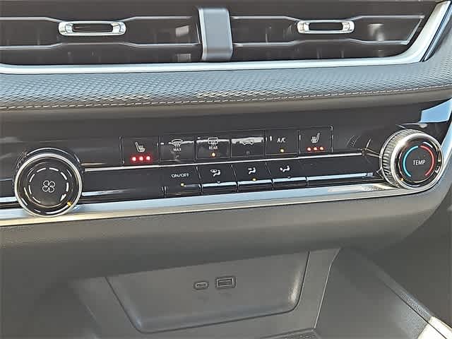 Thumbnail: 2026 Chevrolet Equinox - 11