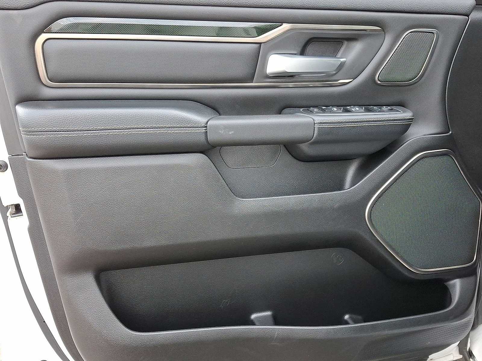 Thumbnail: 2020 RAM 1500 - 29