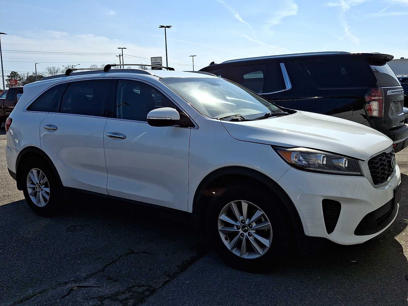 Thumbnail: 2019 Kia Sorento - 2