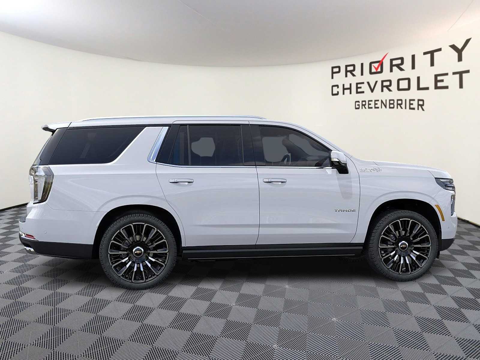 Thumbnail: 2026 Chevrolet Tahoe - 5