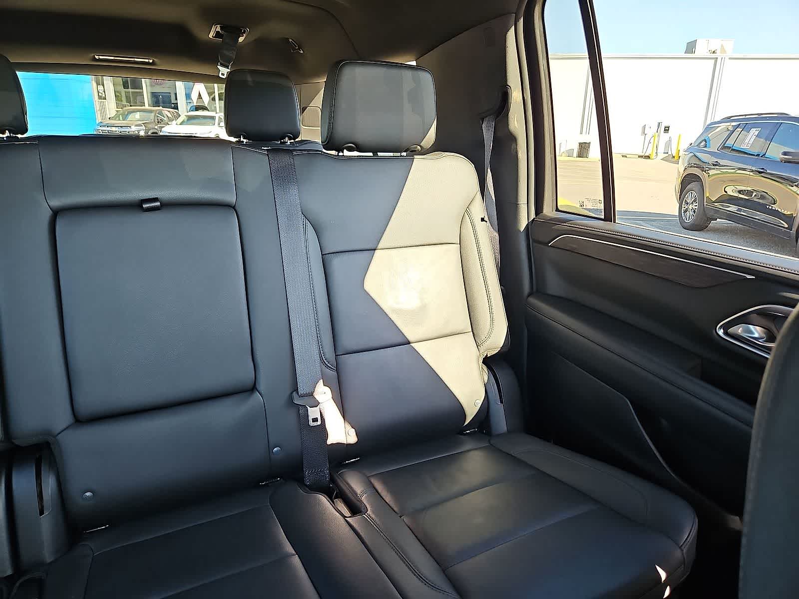 Thumbnail: 2024 Chevrolet Suburban - 15