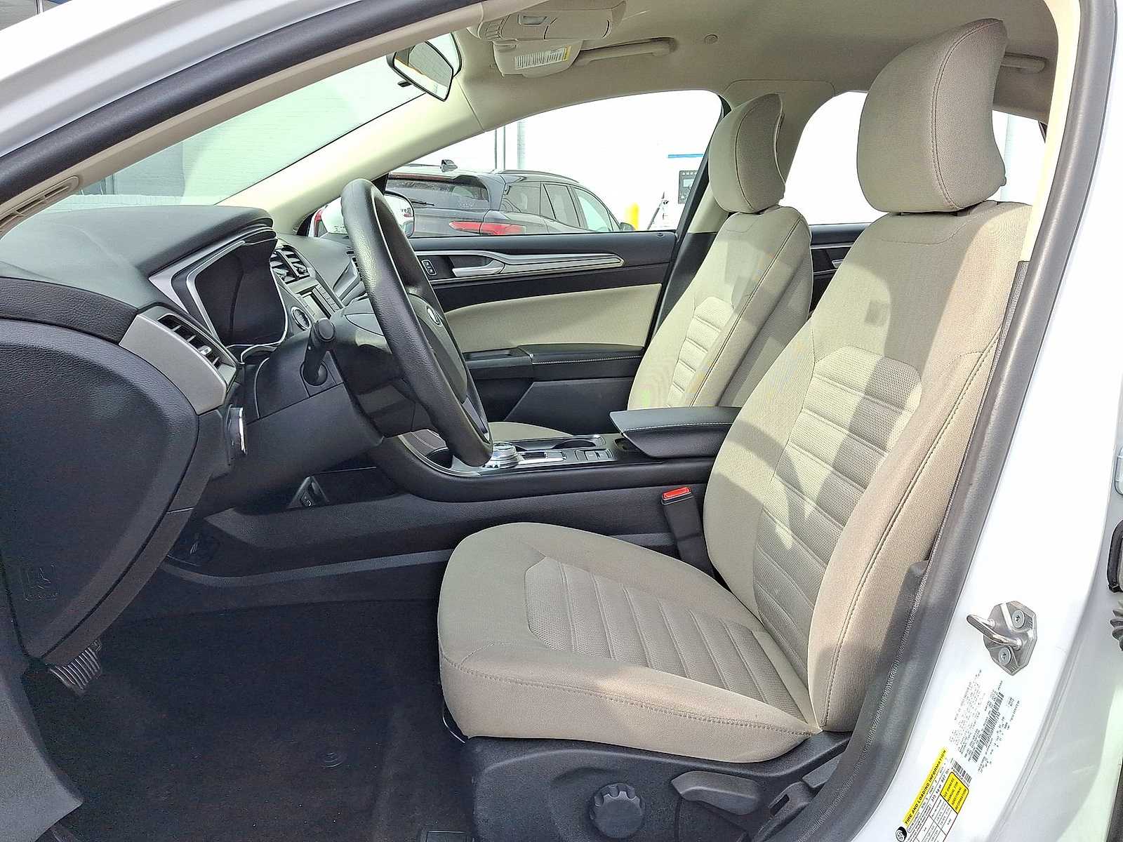 Thumbnail: 2018 Ford Fusion - 24