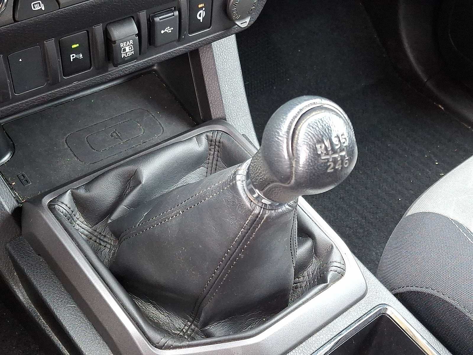 Thumbnail: 2021 Toyota Tacoma - 21