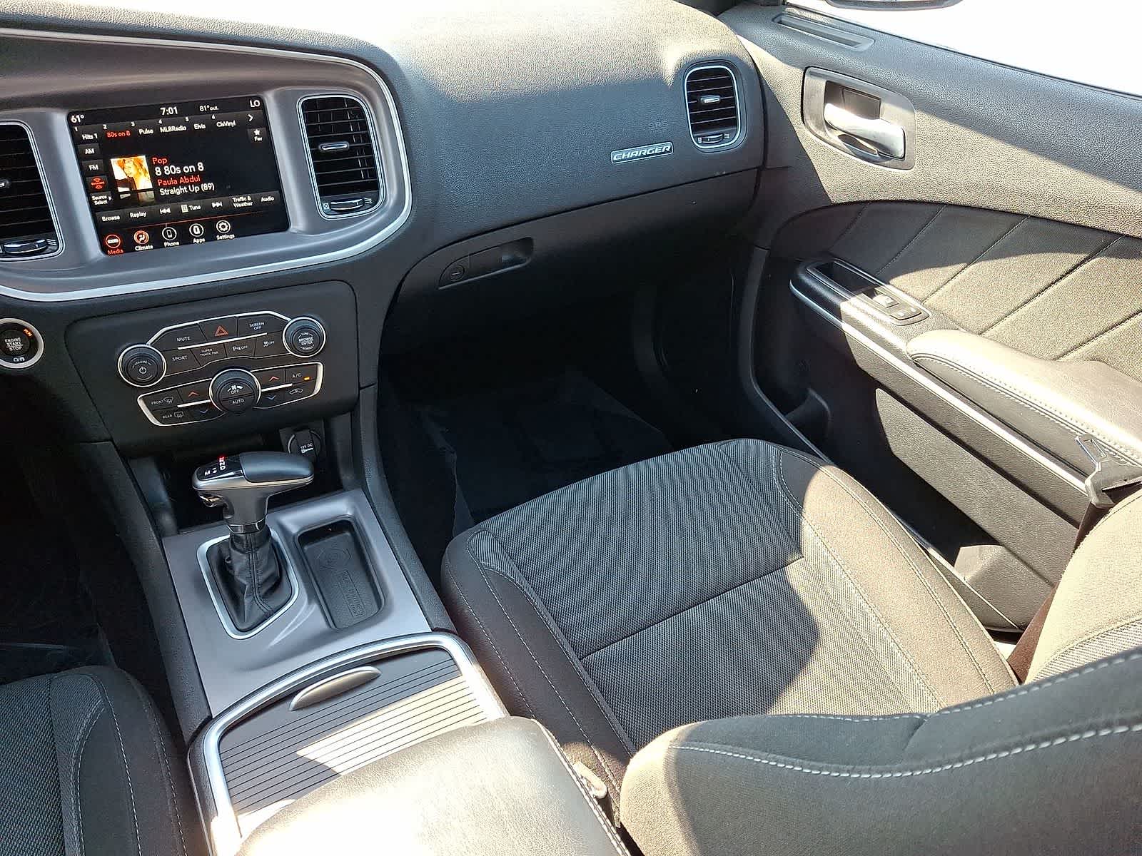 Thumbnail: 2020 Dodge Charger - 12