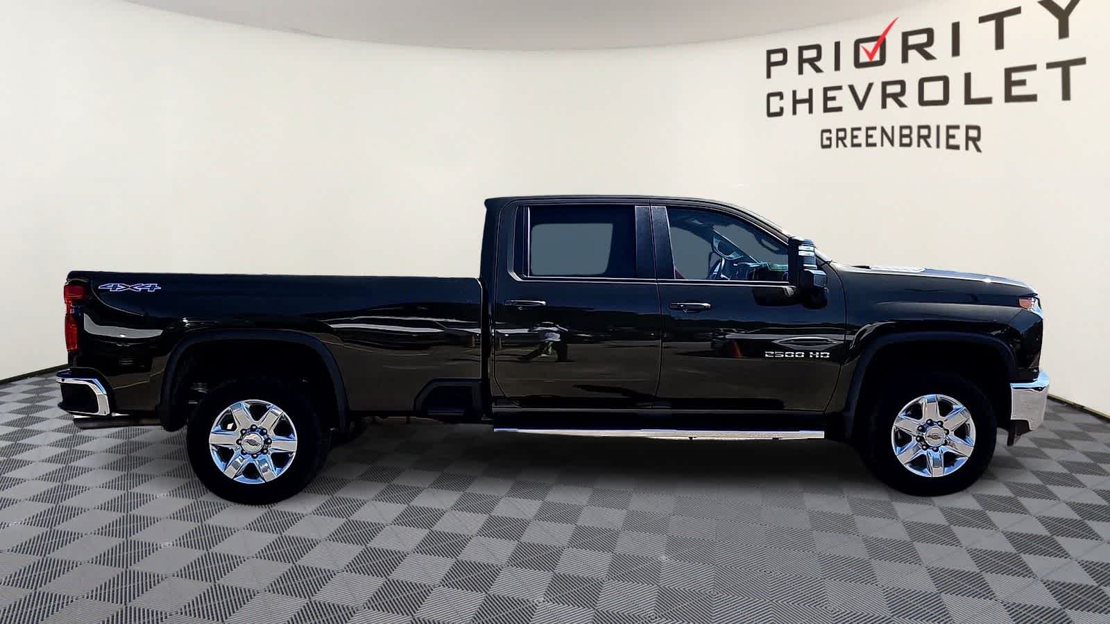 Thumbnail: 2022 Chevrolet Silverado 2500 - 9