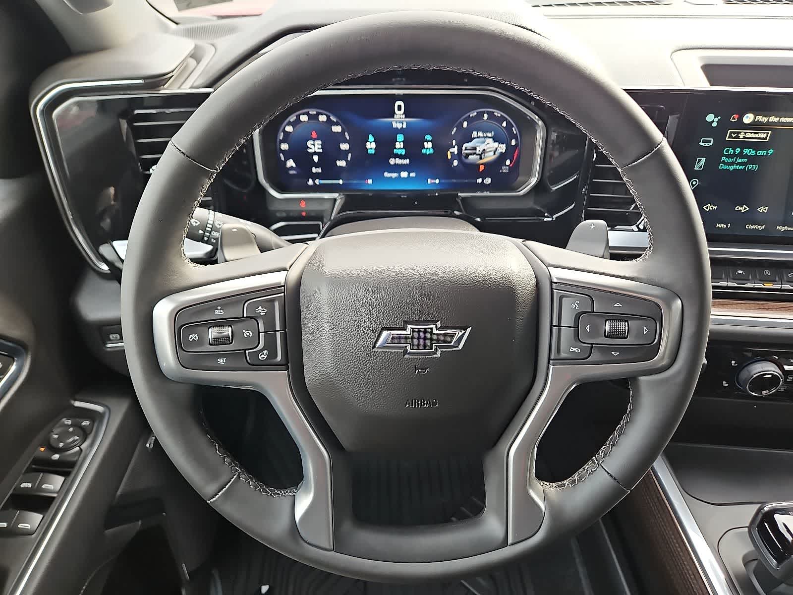 Thumbnail: 2026 Chevrolet Silverado 1500 - 17