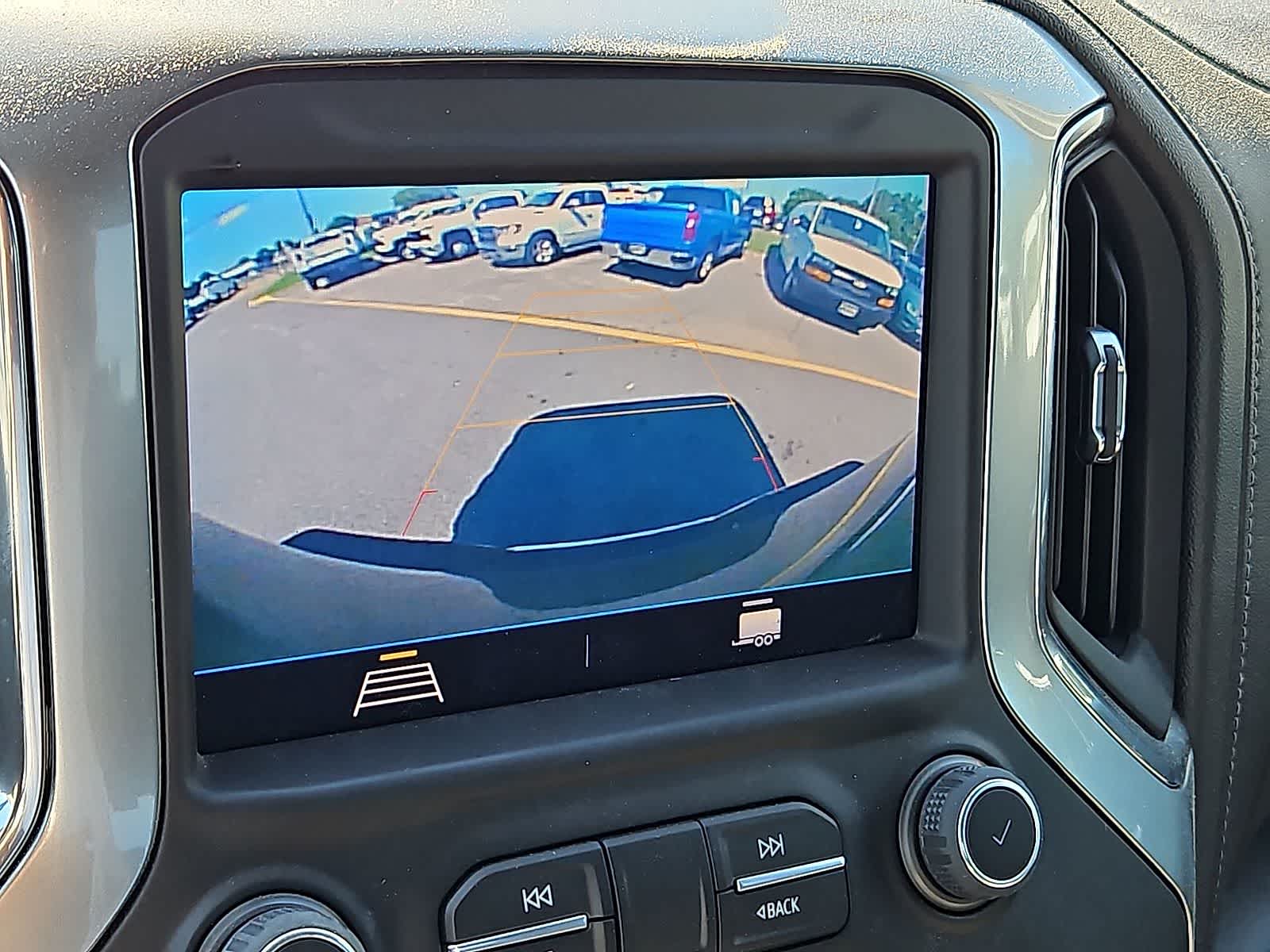 Thumbnail: 2022 Chevrolet Silverado 2500 - 20