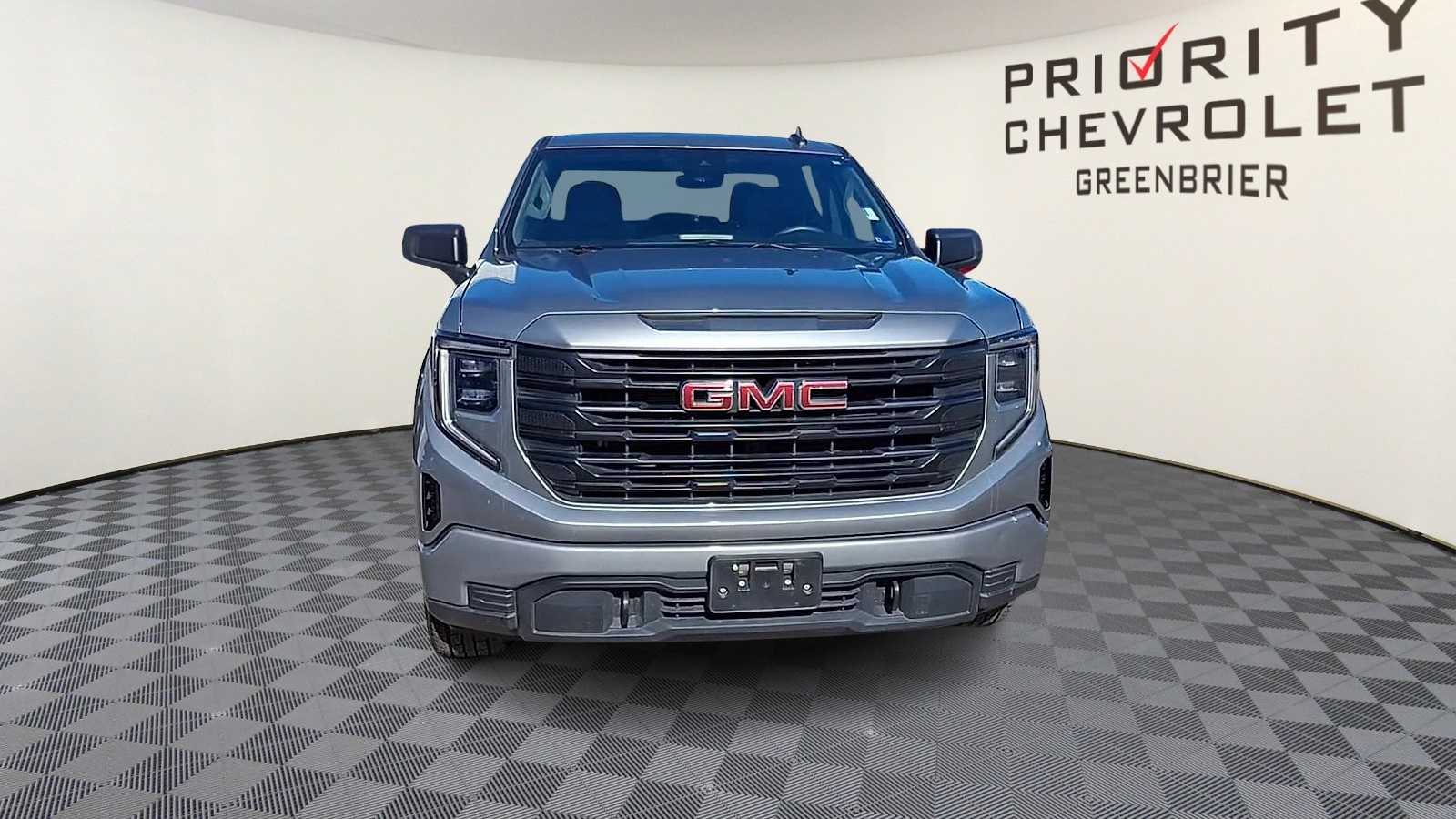 Thumbnail: 2023 GMC Sierra 1500 - 3