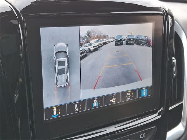 Thumbnail: 2023 Chevrolet Traverse - 21