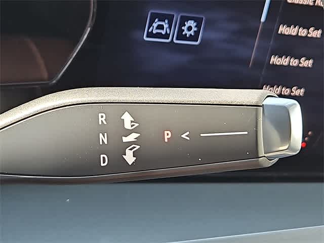 Thumbnail: 2026 Chevrolet Traverse - 14