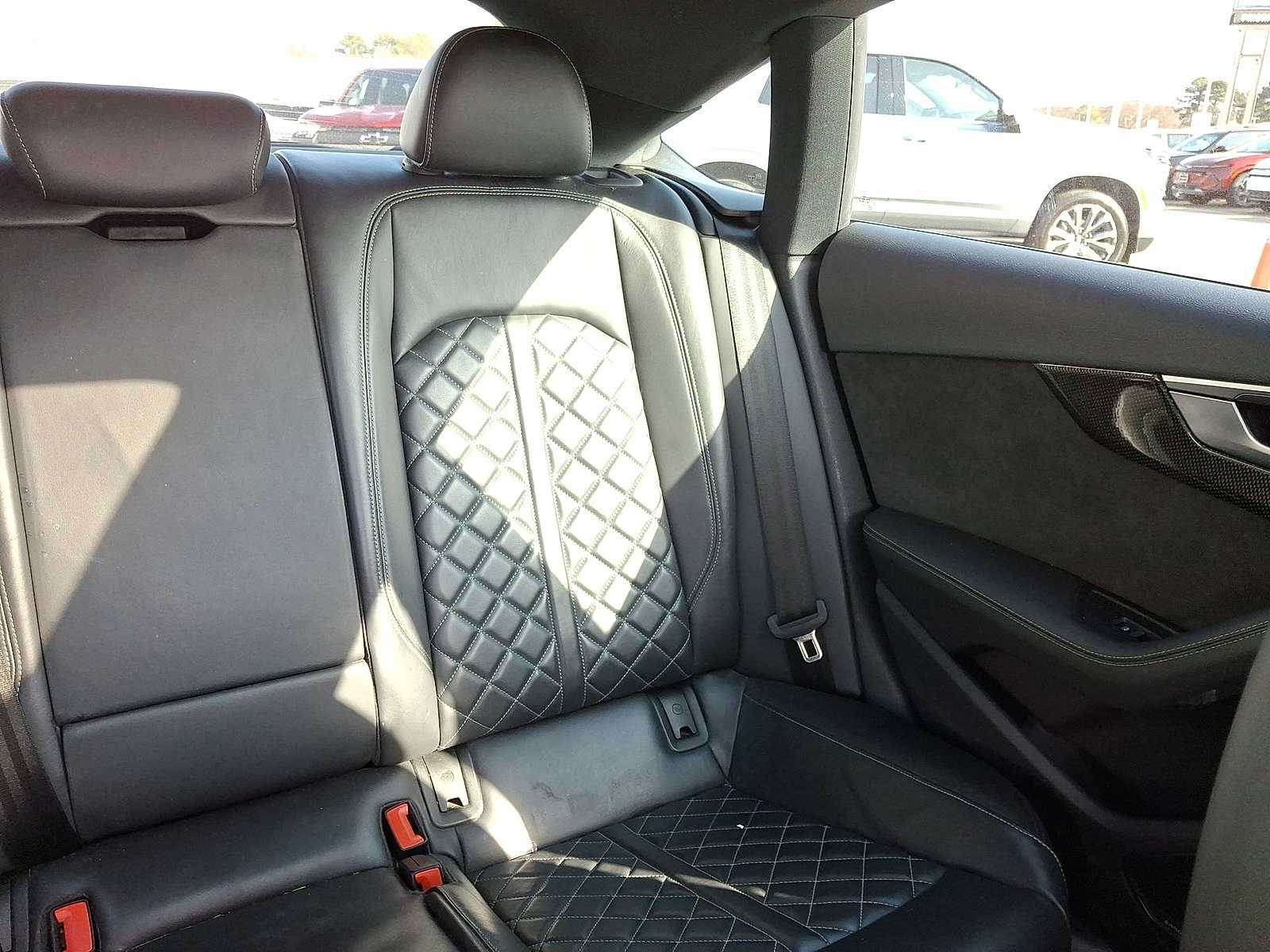 Thumbnail: 2019 Audi S5 - 15