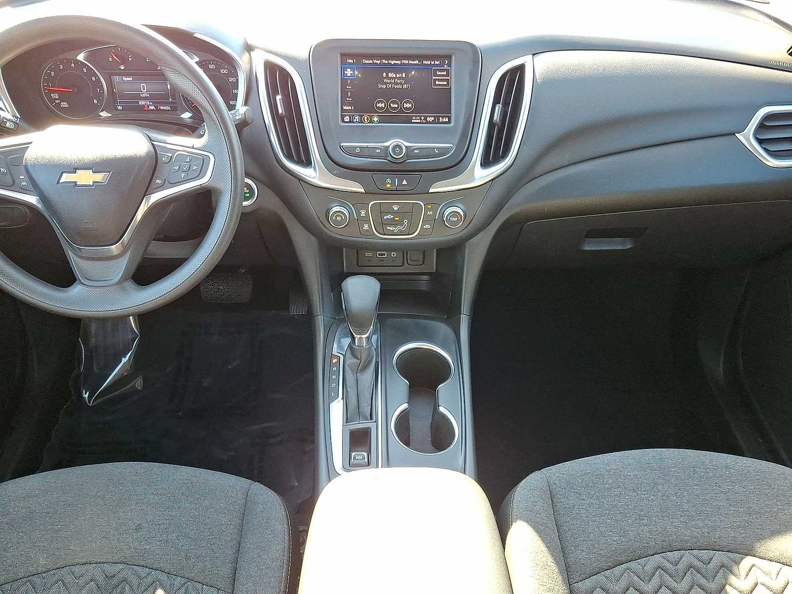 Thumbnail: 2023 Chevrolet Equinox - 25