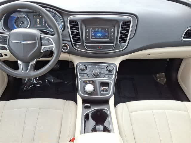 Thumbnail: 2016 Chrysler 200 - 25