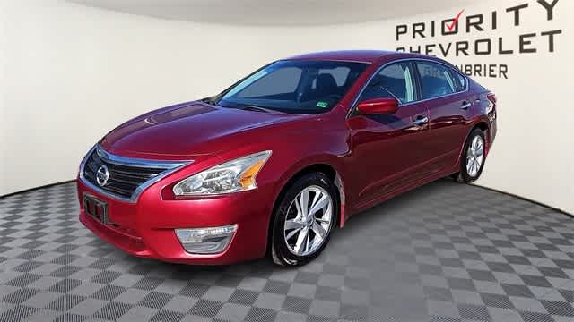 Thumbnail: 2013 Nissan Altima - 4