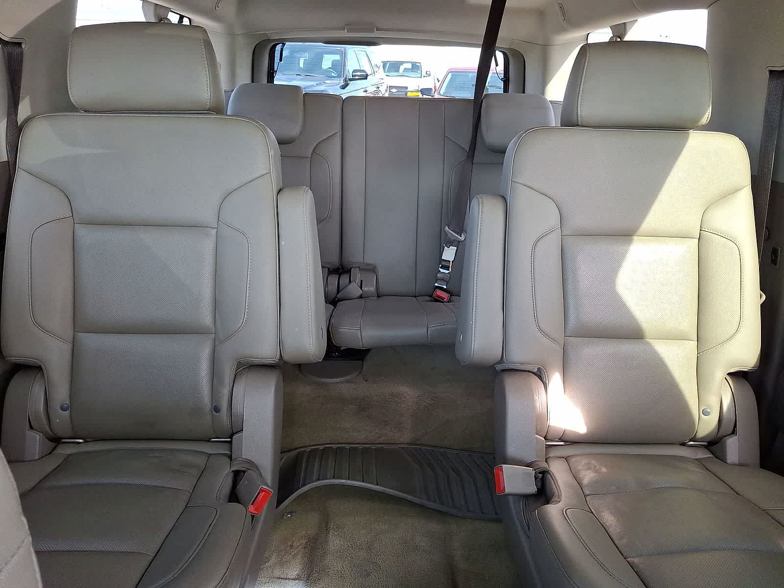 Thumbnail: 2018 Chevrolet Suburban - 14