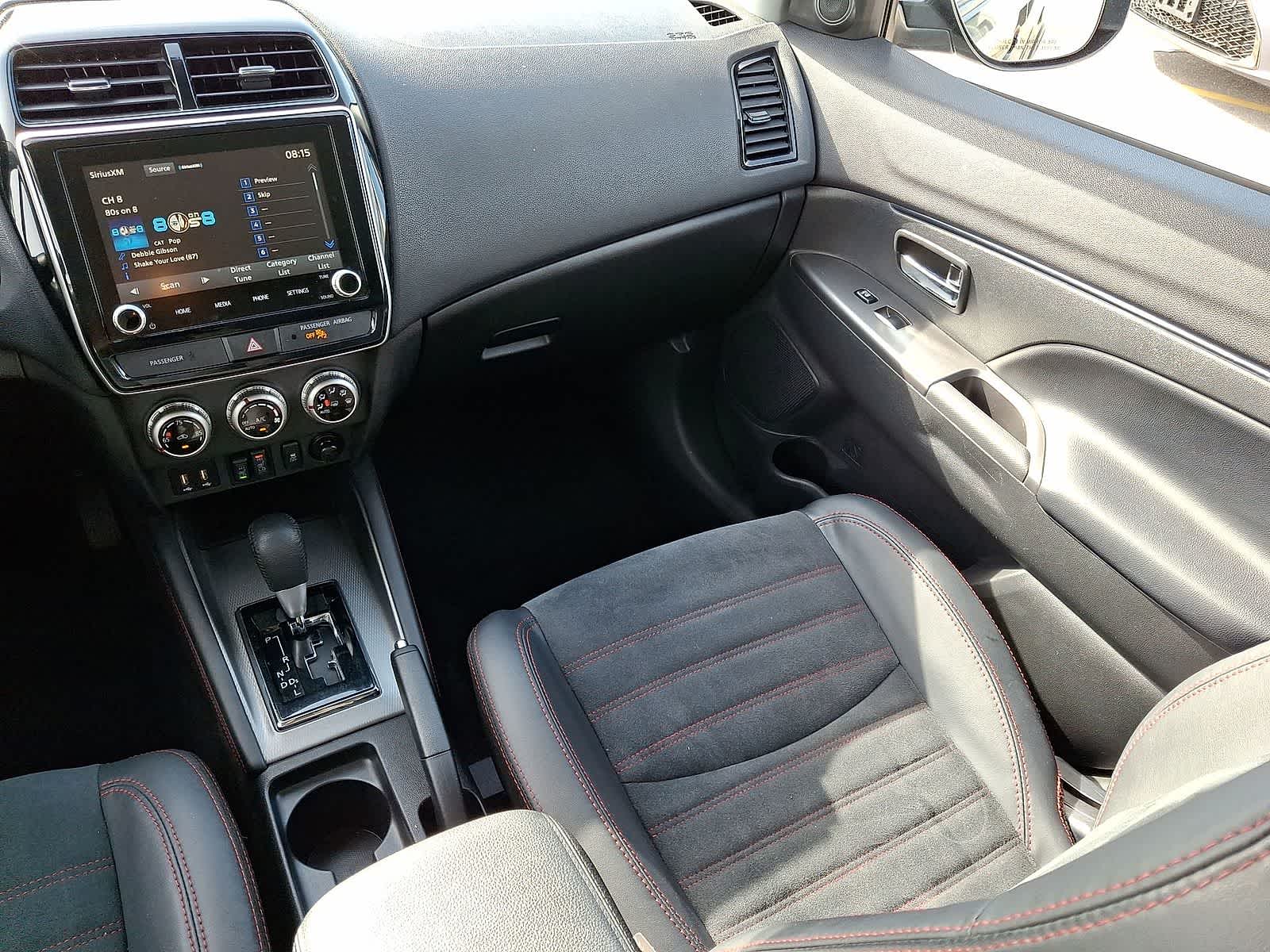 Thumbnail: 2023 Mitsubishi Outlander Sport - 12