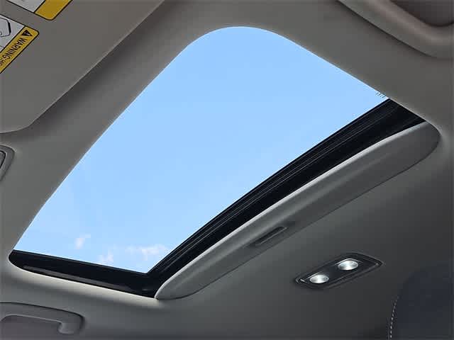 Thumbnail: 2023 Kia Soul - 25