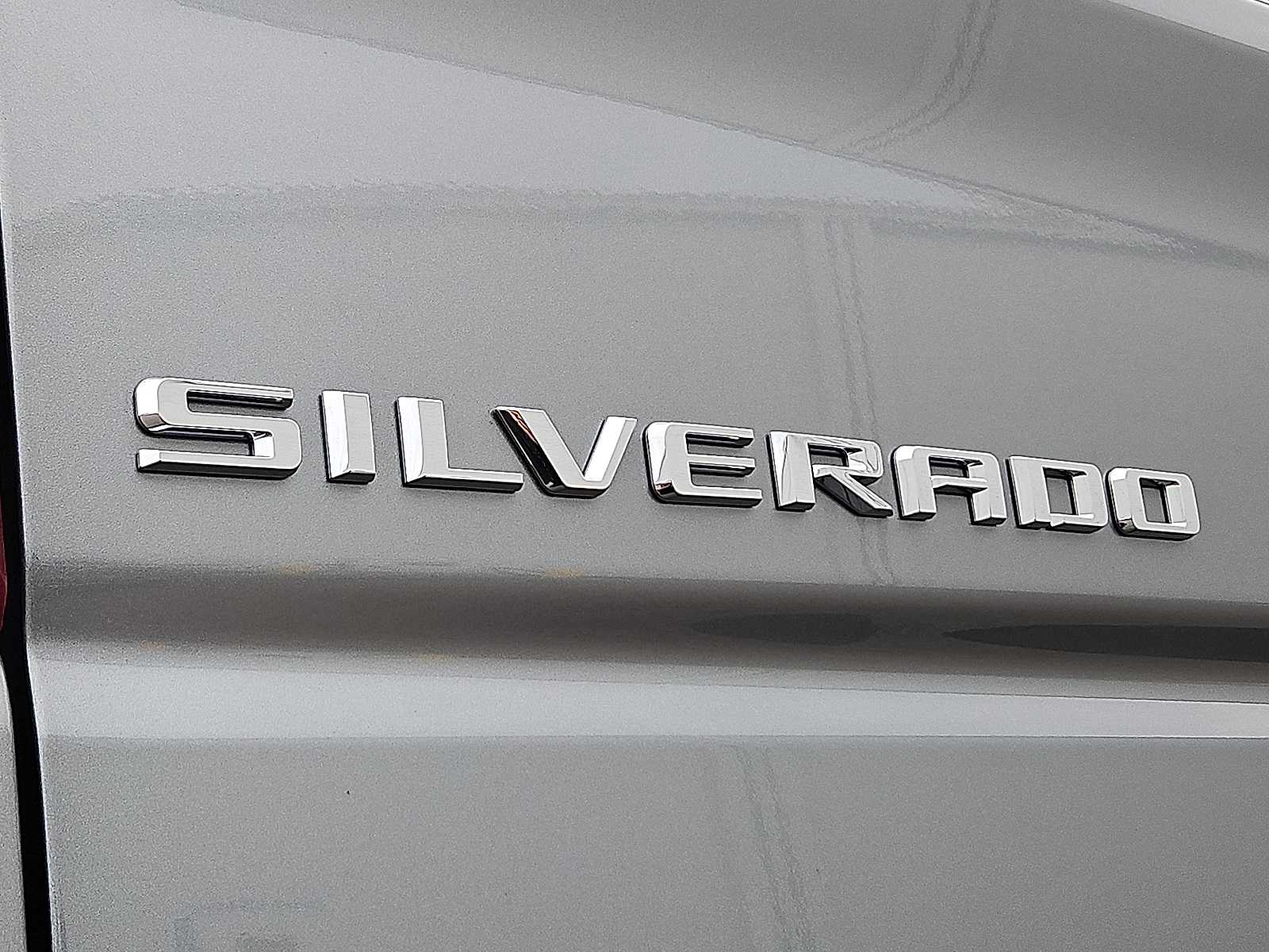 Thumbnail: 2026 Chevrolet Silverado 1500 - 21