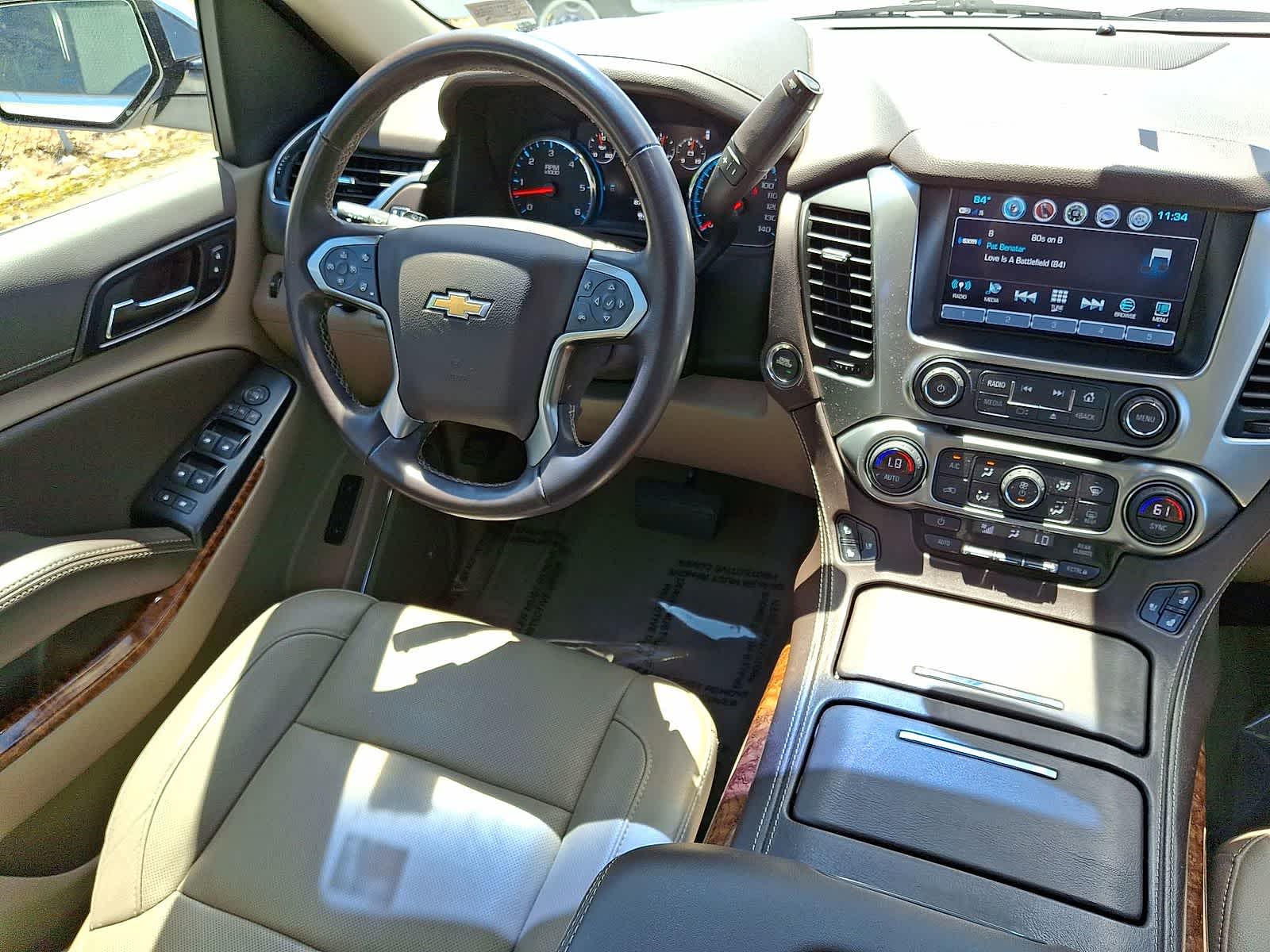 Thumbnail: 2019 Chevrolet Suburban - 10