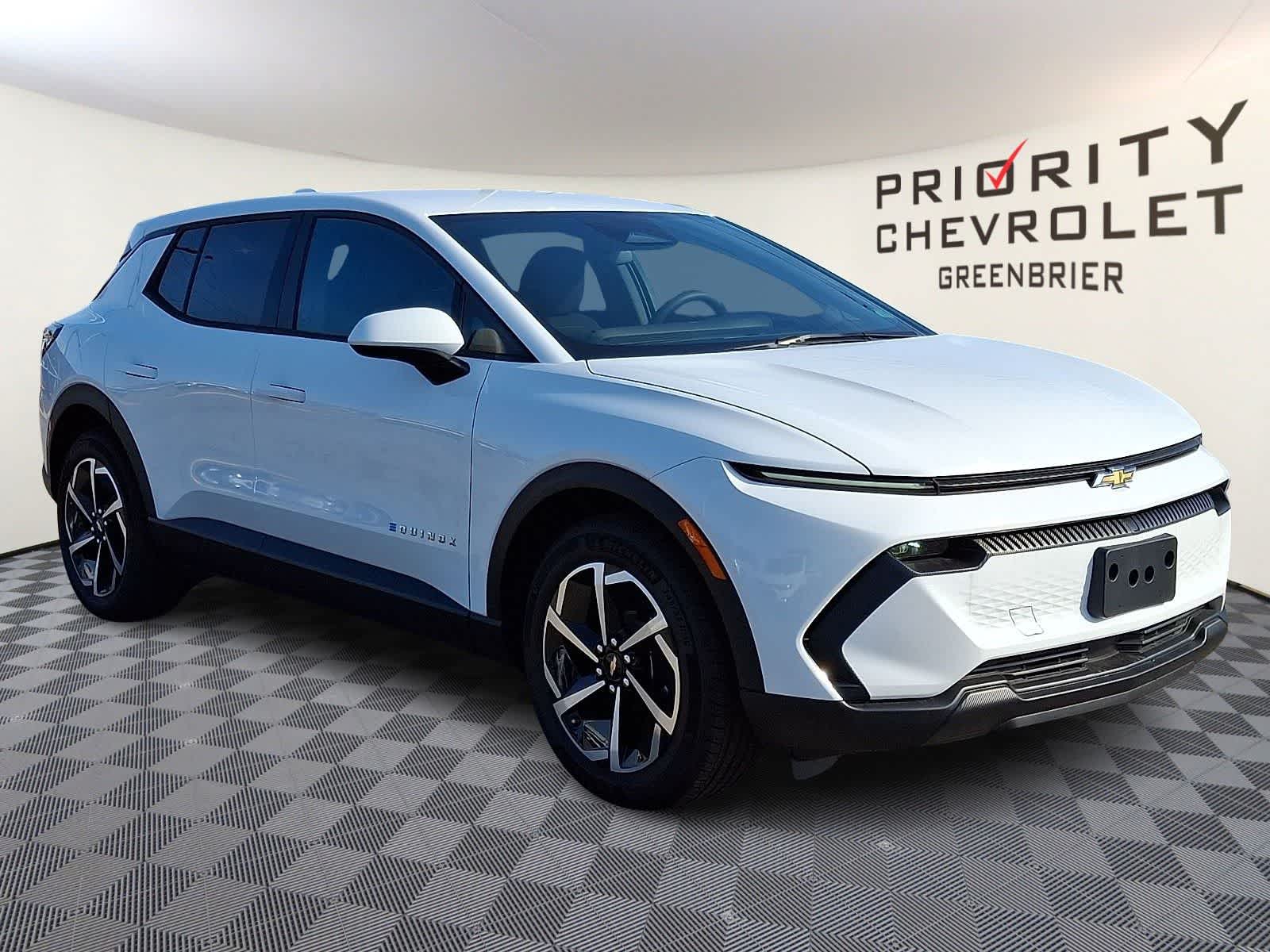 Thumbnail: 2026 Chevrolet Equinox - 3