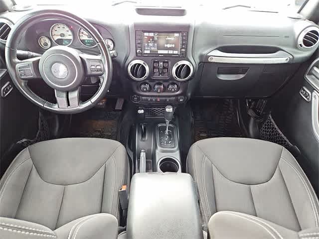 Thumbnail: 2017 Jeep Wrangler - 23