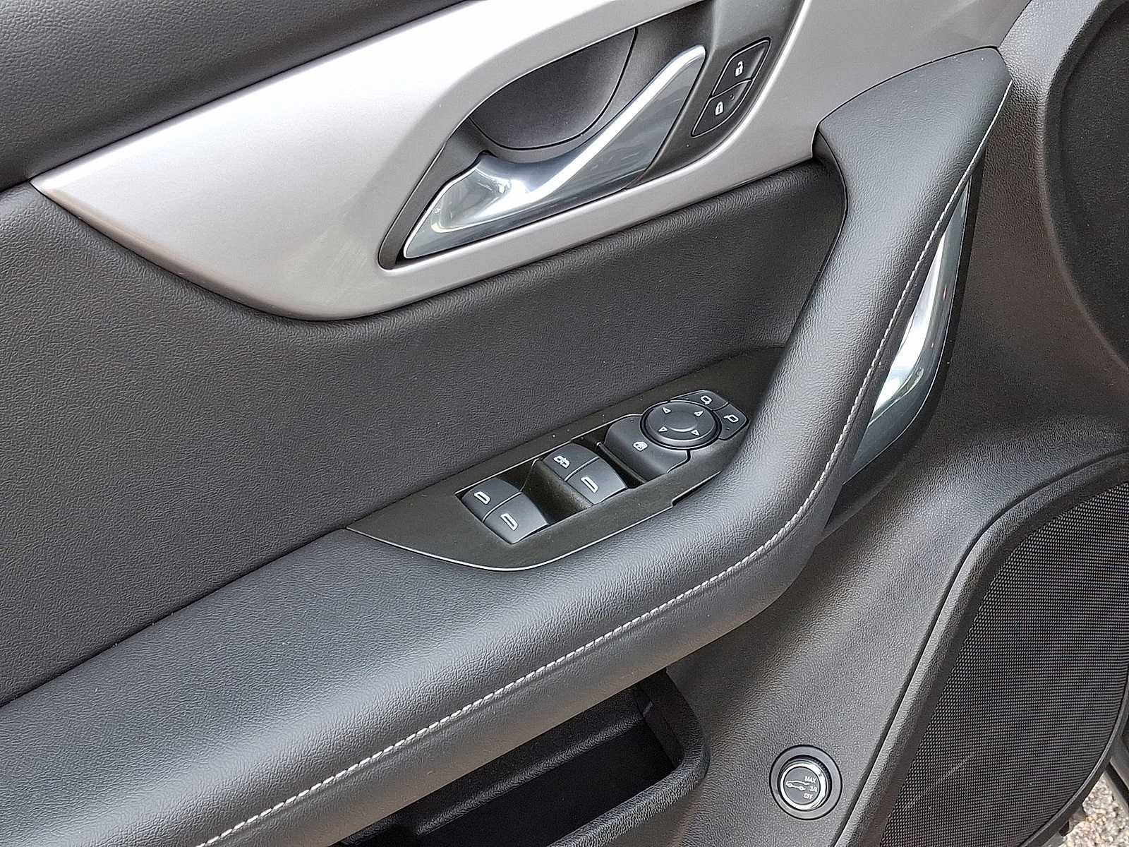 Thumbnail: 2024 Chevrolet Blazer - 27