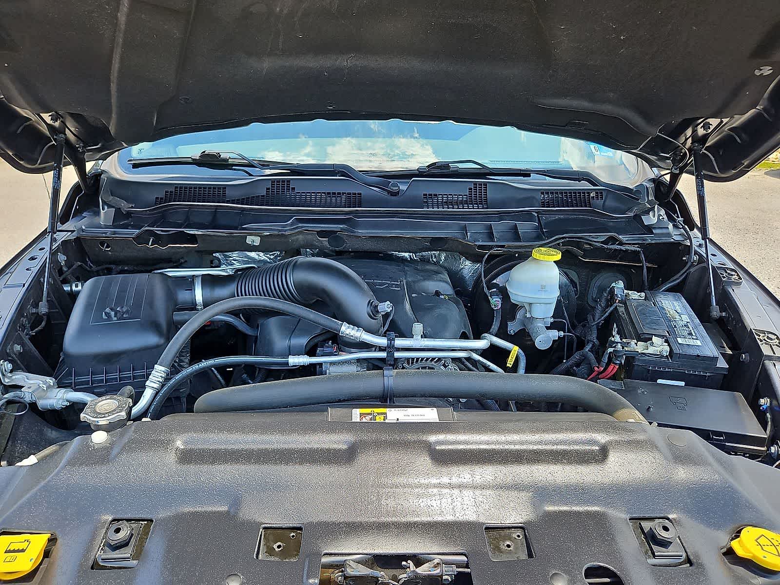 Thumbnail: 2019 RAM 1500 - 33