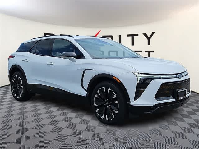 Thumbnail: 2024 Chevrolet Blazer EV - 3