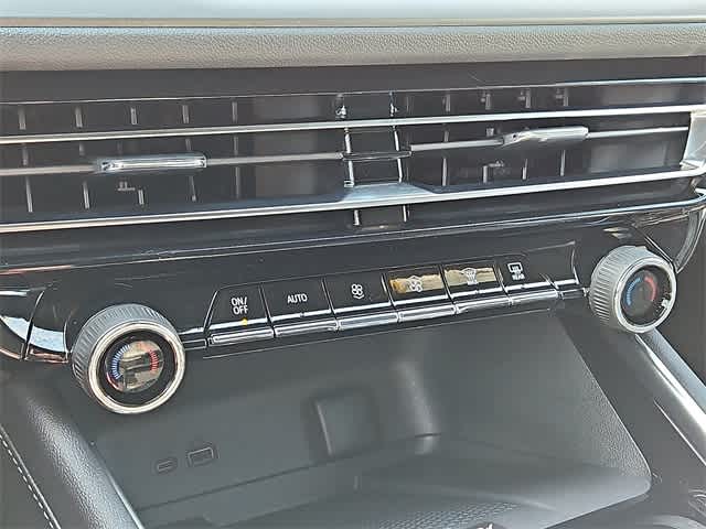 Thumbnail: 2026 Chevrolet Traverse - 15