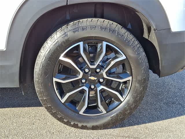 Thumbnail: 2023 Chevrolet TrailBlazer - 36