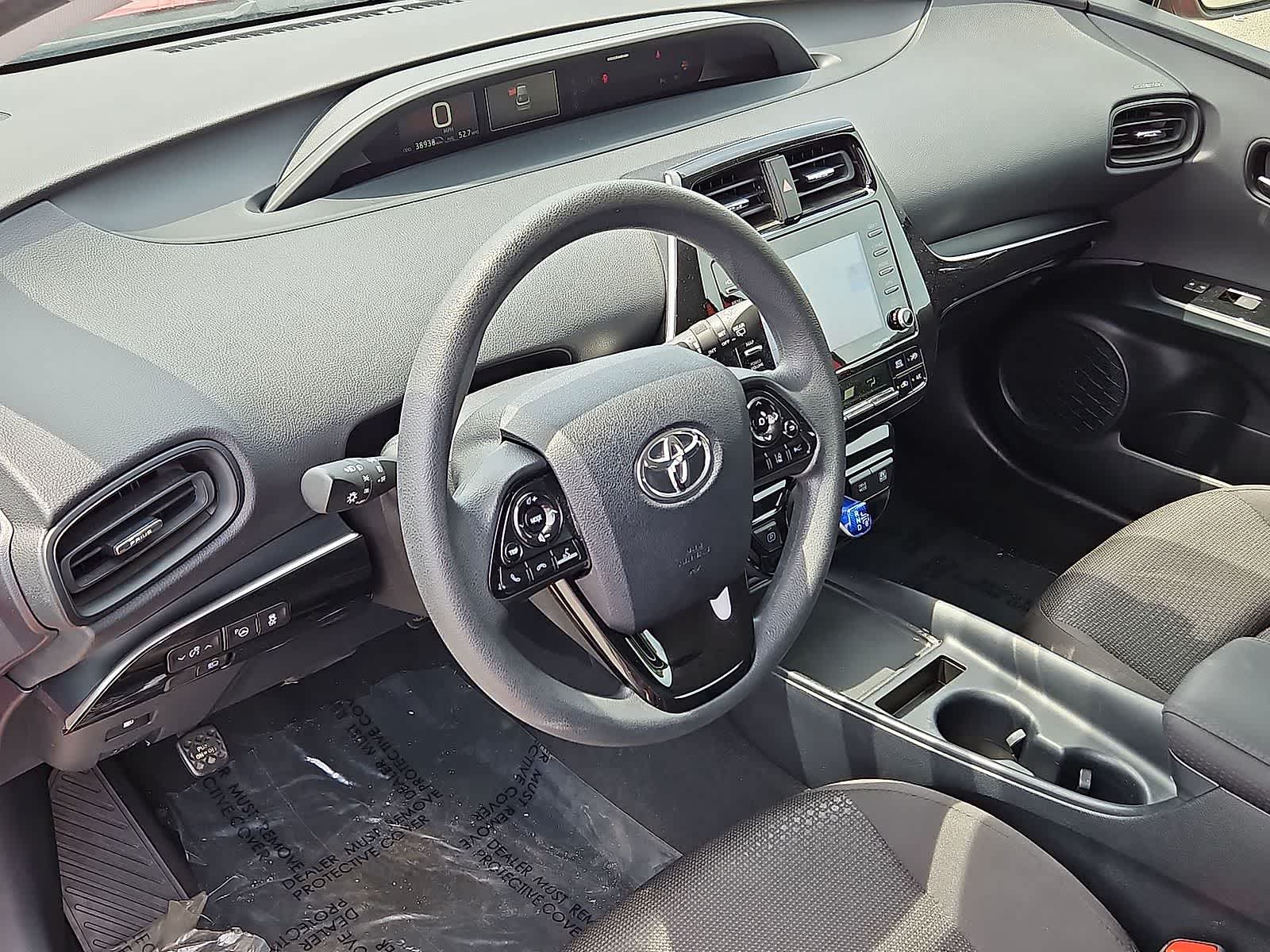 Thumbnail: 2022 Toyota Prius - 16