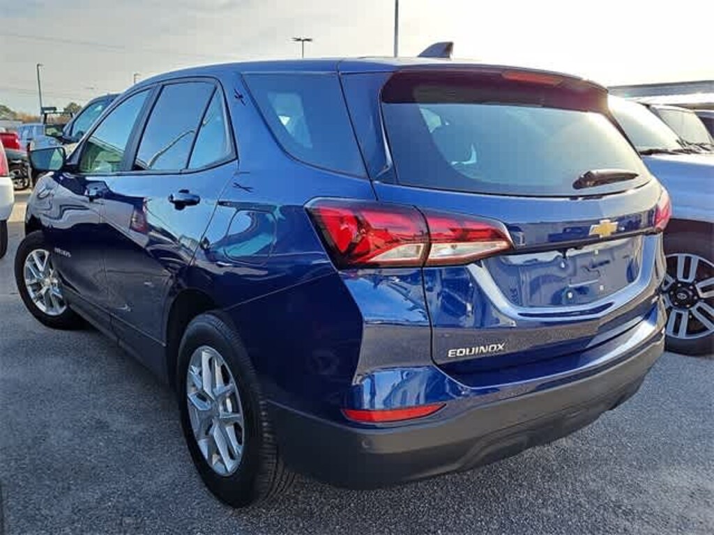 Certified 2023 Chevrolet Equinox LS w/1FL SUV