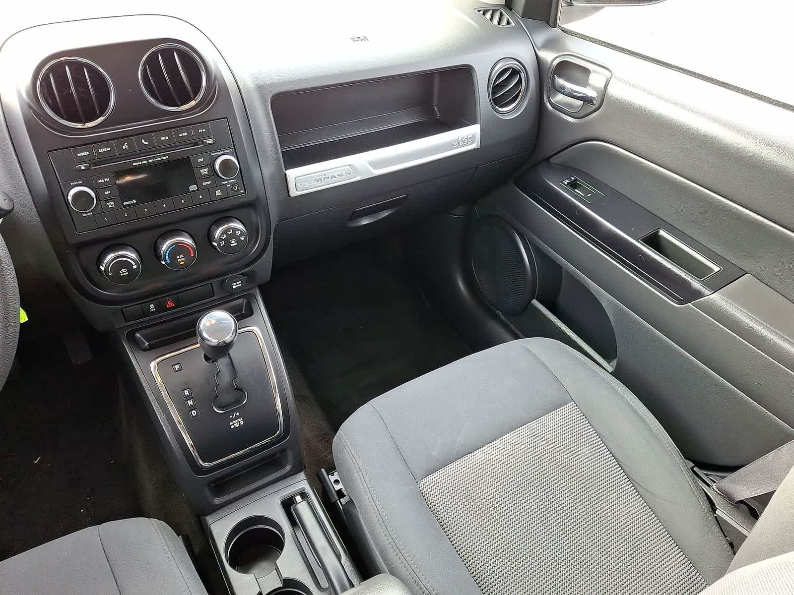 Thumbnail: 2016 Jeep Compass - 12