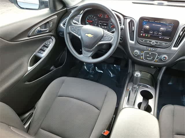 Thumbnail: 2020 Chevrolet Malibu - 10