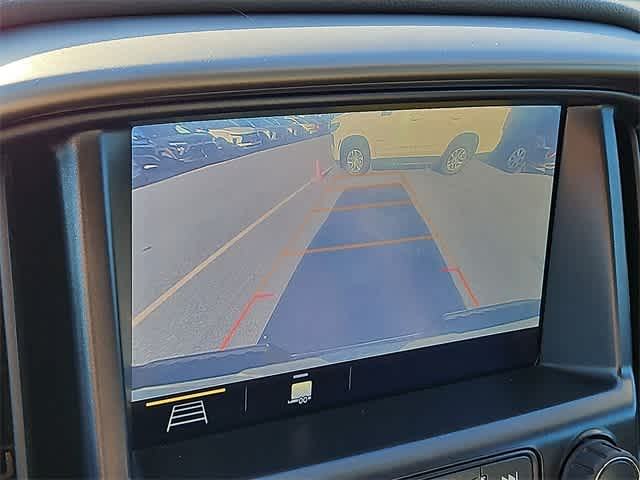 Thumbnail: 2019 Chevrolet Colorado - 21