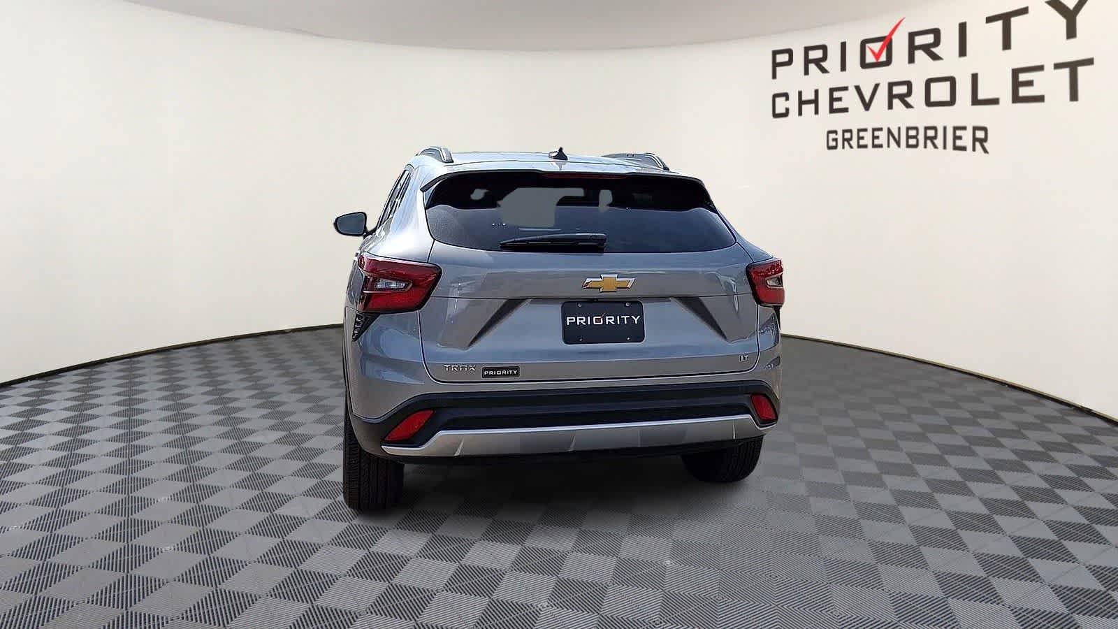 Thumbnail: 2024 Chevrolet Trax - 7