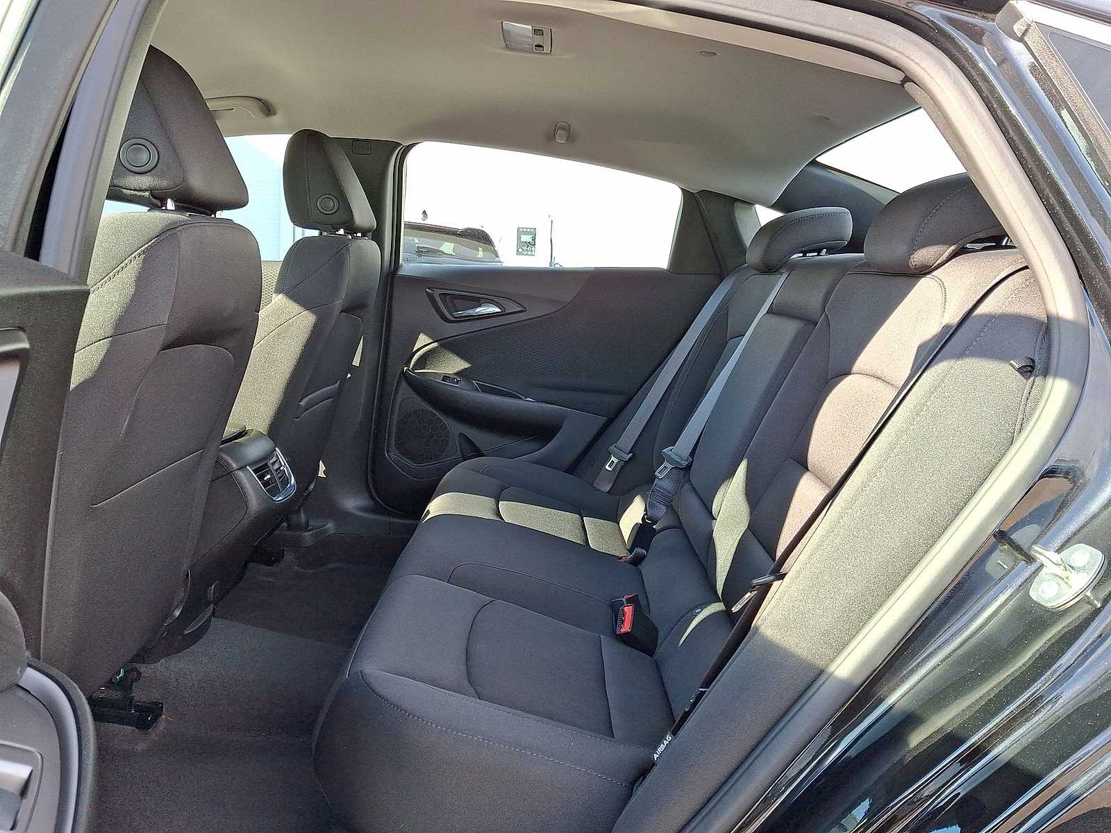 Thumbnail: 2024 Chevrolet Malibu - 29