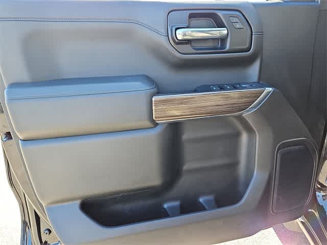 Thumbnail: 2020 Chevrolet Silverado 1500 - 27