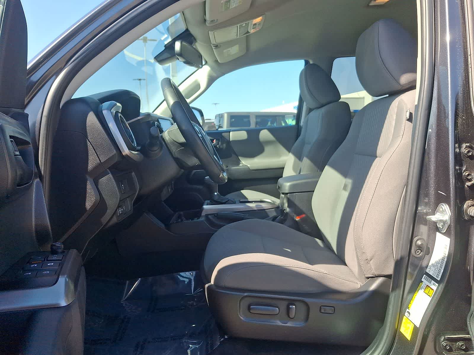 Thumbnail: 2023 Toyota Tacoma - 25