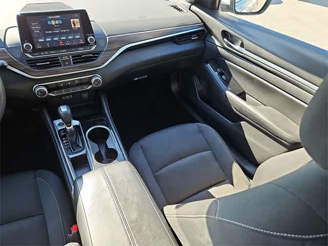 Thumbnail: 2023 Nissan Altima - 12