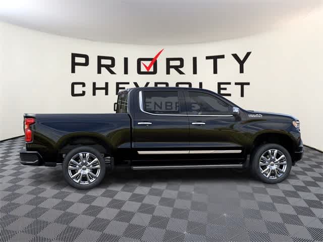 Thumbnail: 2025 Chevrolet Silverado 1500 - 5