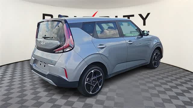 Thumbnail: 2023 Kia Soul - 8
