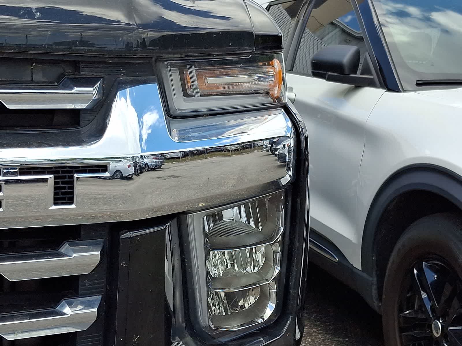 Thumbnail: 2022 Chevrolet Silverado 2500 - 4