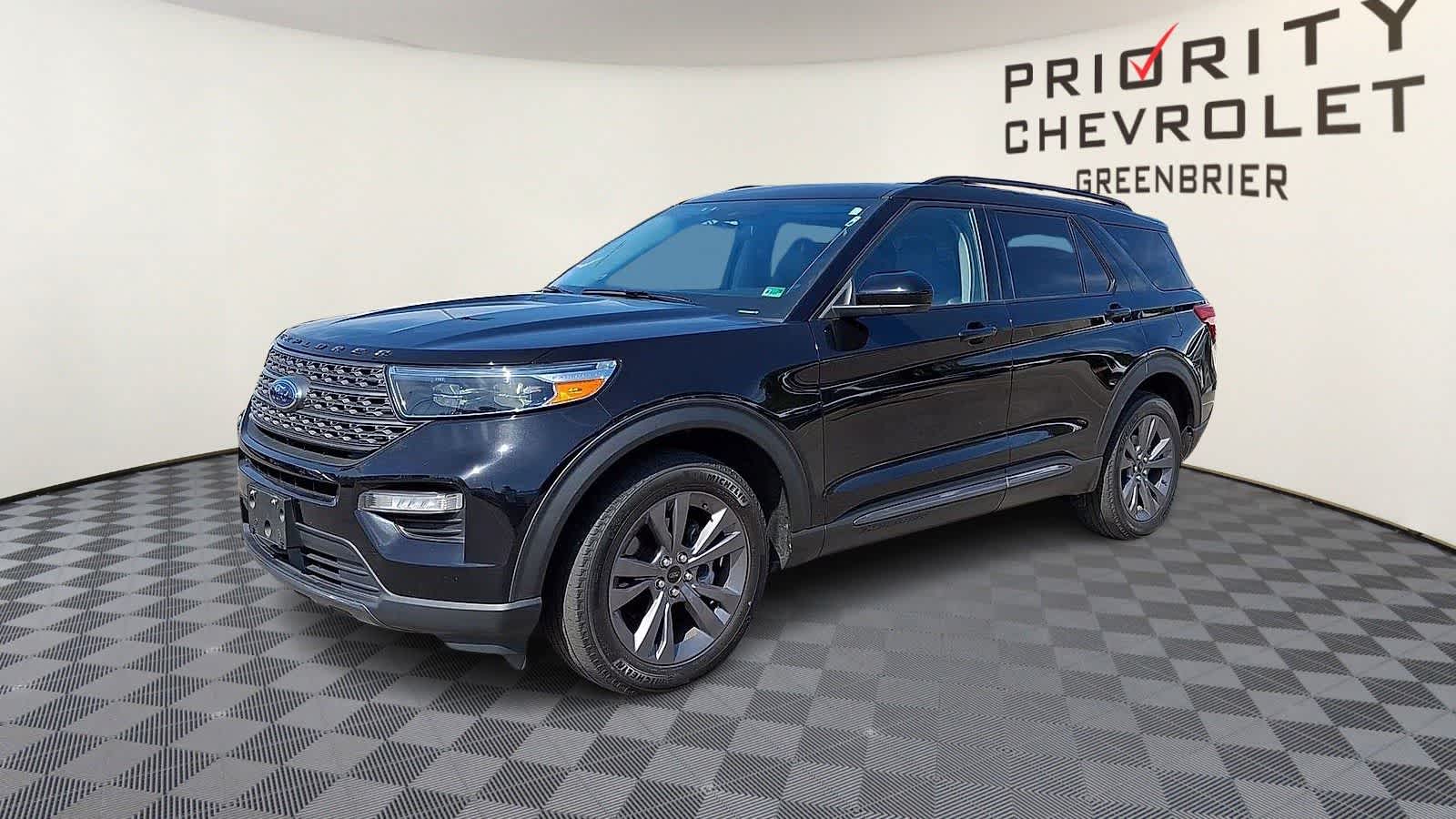 Thumbnail: 2022 Ford Explorer - 4