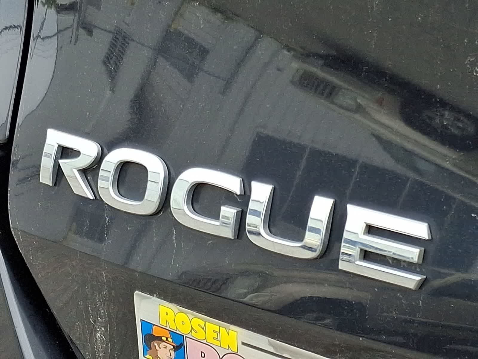 Thumbnail: 2016 Nissan Rogue - 4